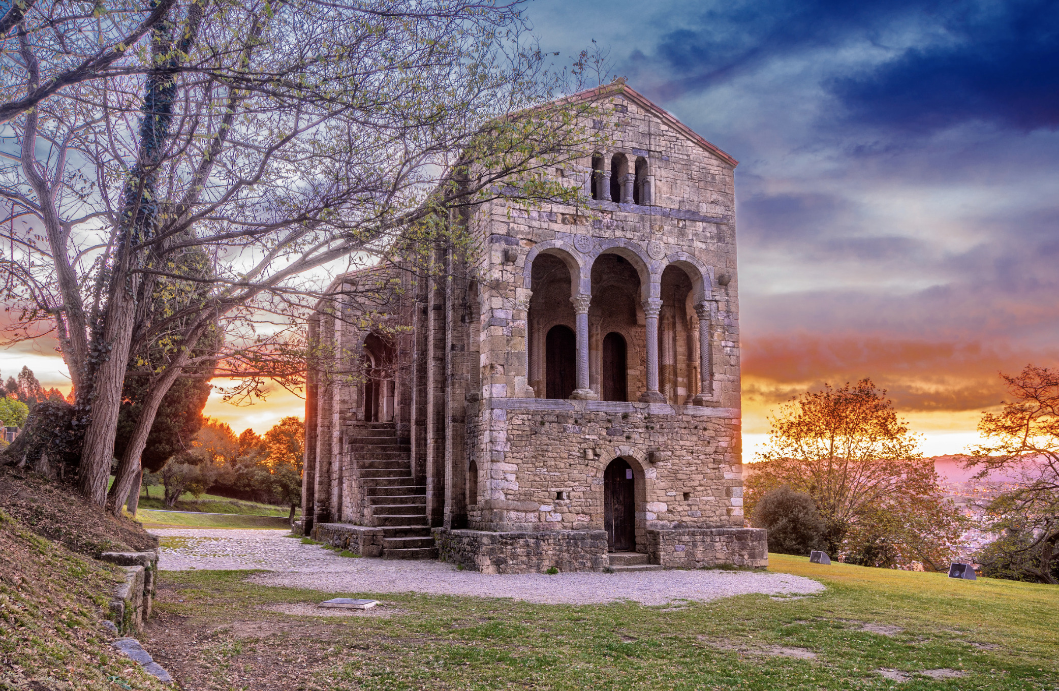 Santa María del Naranco